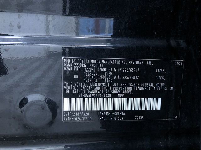 Certified 2025 Toyota RAV4 XLE image 32