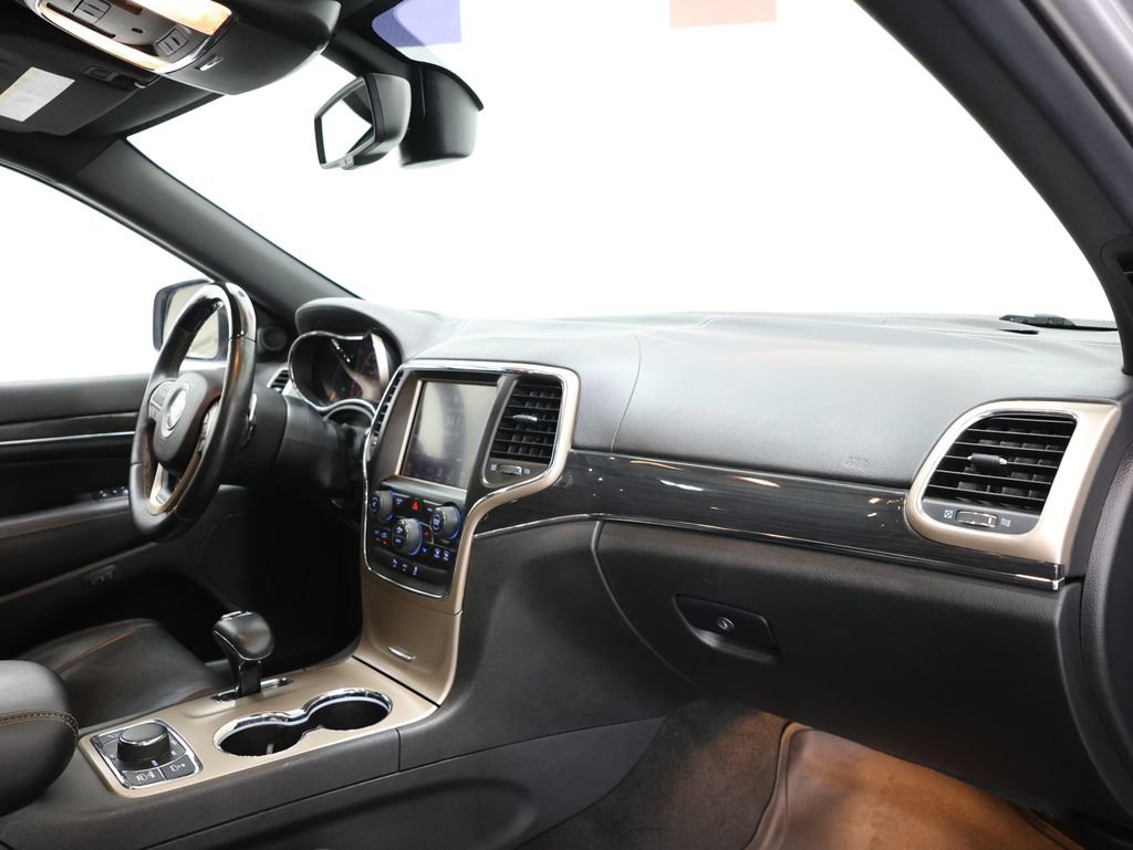 Used 2014 Jeep Grand Cherokee Overland AWD/4WD image 23