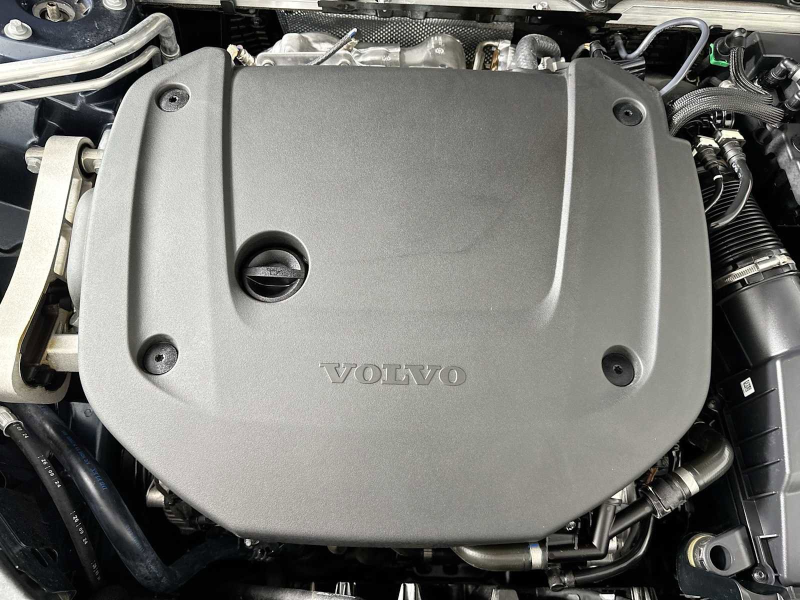 Used 2025 Volvo XC90 B6 Plus w/ Protection Package Premier image 30