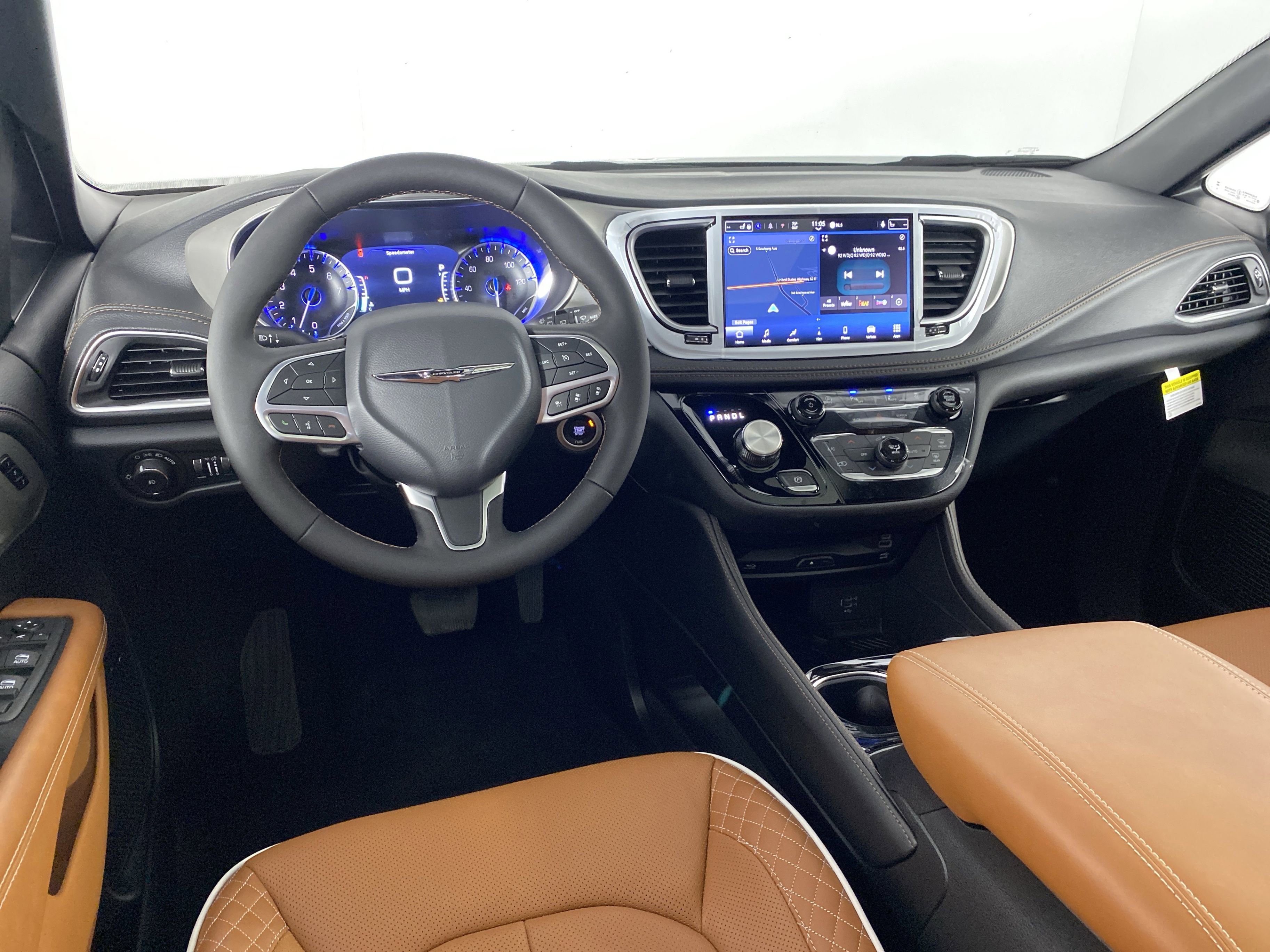 New 2026 Chrysler Pacifica Pinnacle AWD/4WD image 15