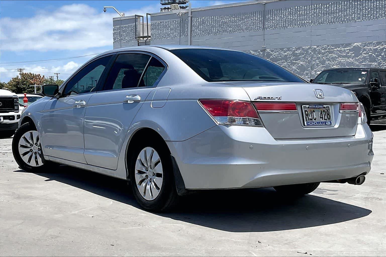 Used 2011 Honda Accord LX image 4