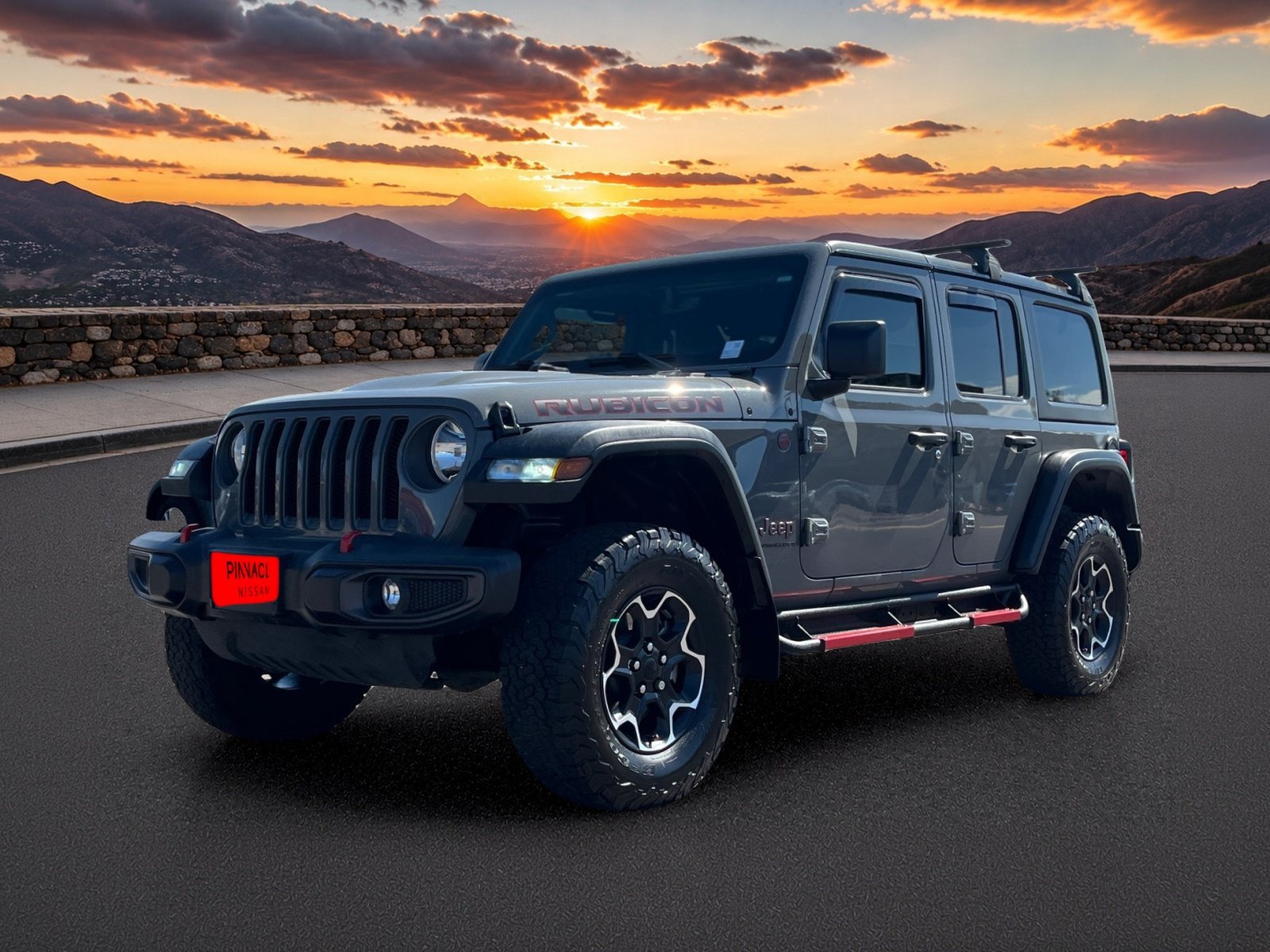 Used 2023 Jeep Wrangler Unlimited Rubicon w/ Cold Weather Group AWD/4WD image 2