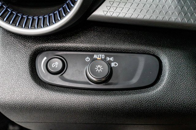 Used 2024 Chevrolet Trax LS image 18