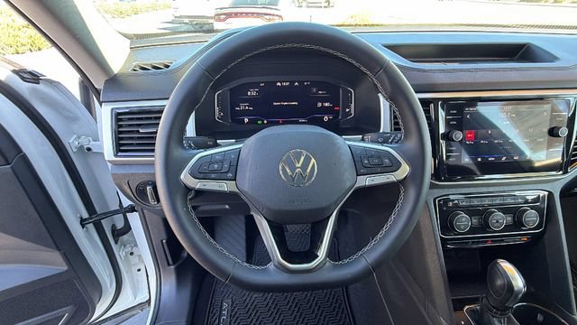 Used 2023 Volkswagen Atlas SE w/ Panoramic Sunroof Package AWD/4WD image 26