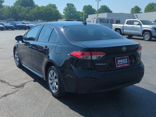 Used 2026 Toyota Corolla LE FWD image 8