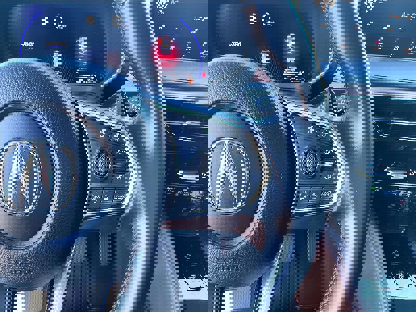 Used 2023 Acura MDX FWD w/ Technology Package image 20