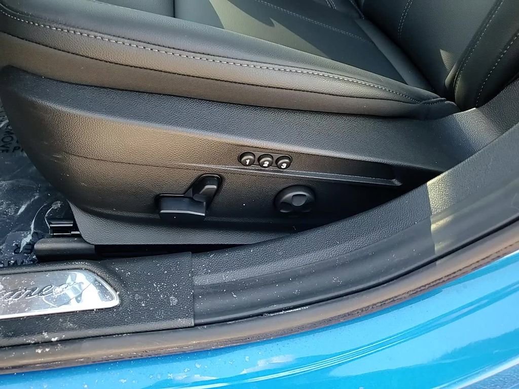 New 2025 Alfa Romeo Giulia AWD image 22