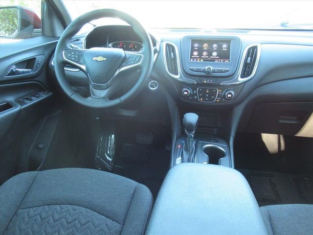 Used 2024 Chevrolet Equinox LT FWD image 13