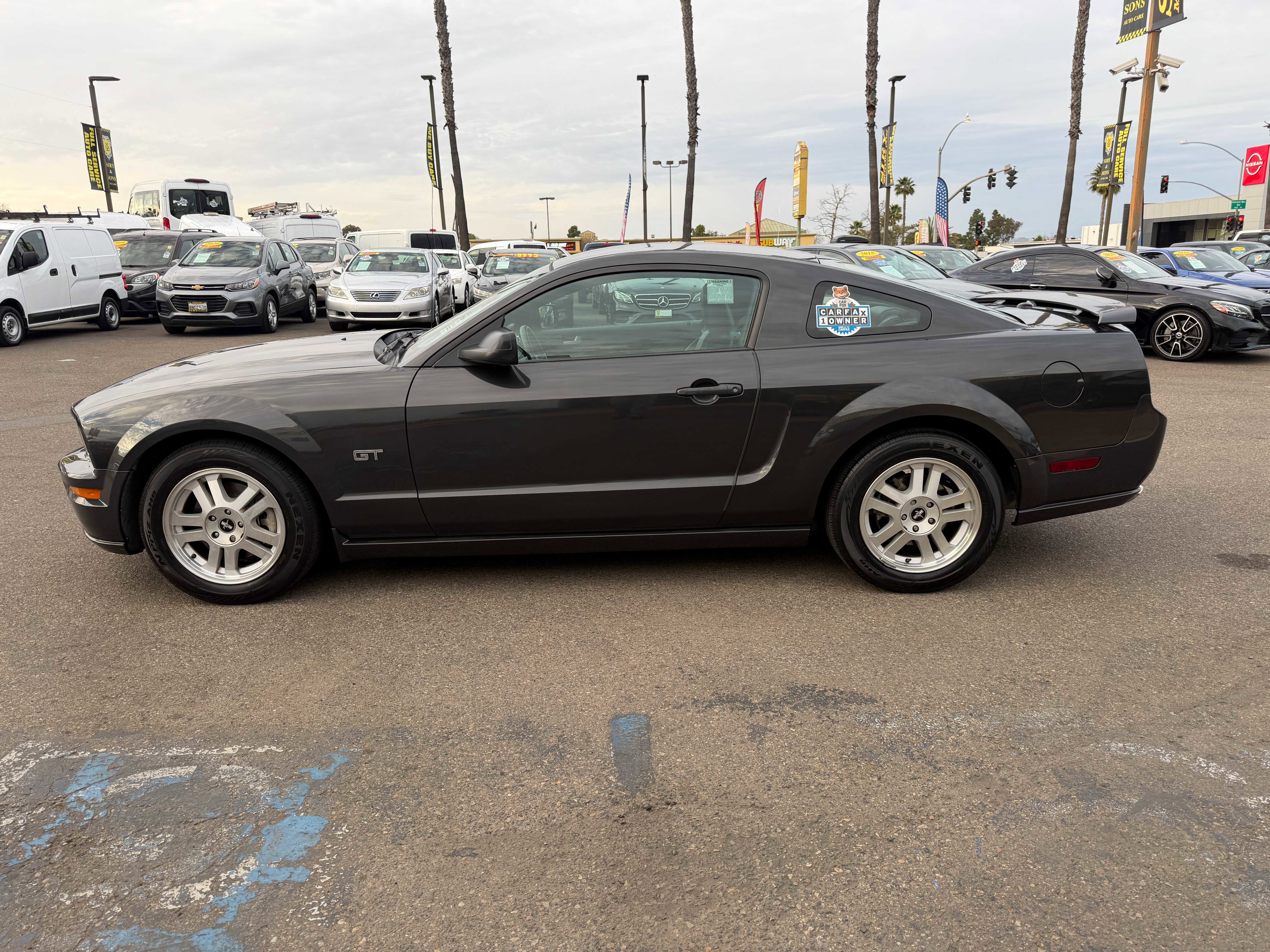 Used 2008 Ford Mustang GT RWD image 6