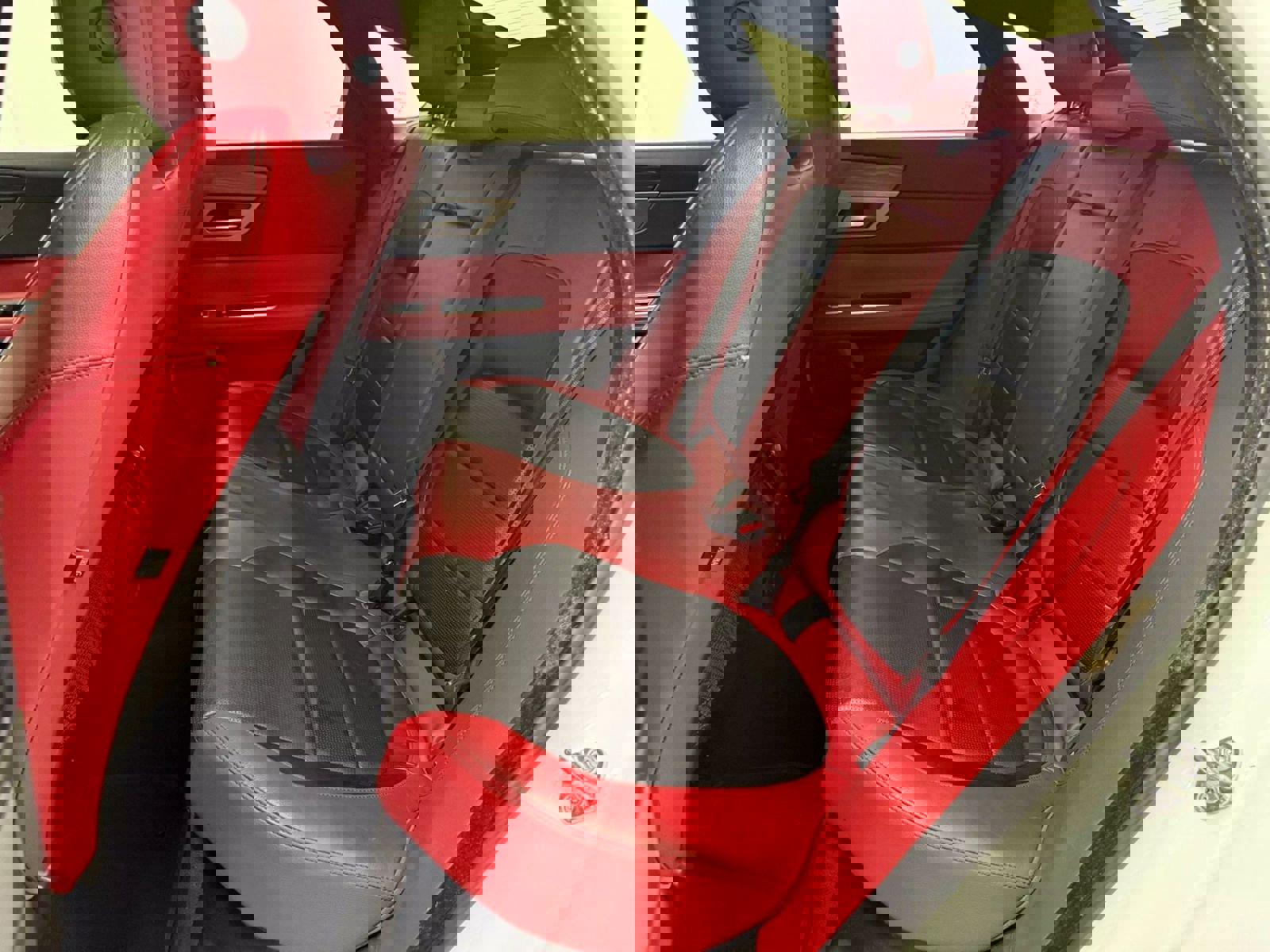 Used 2018 Jaguar XF S image 22