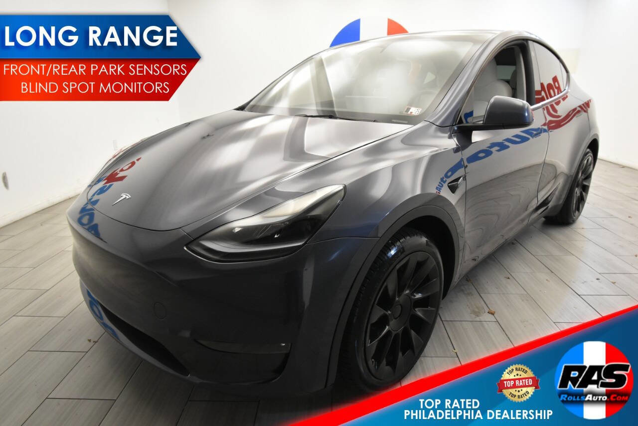 Used 2023 Tesla Model Y Long Range image 1