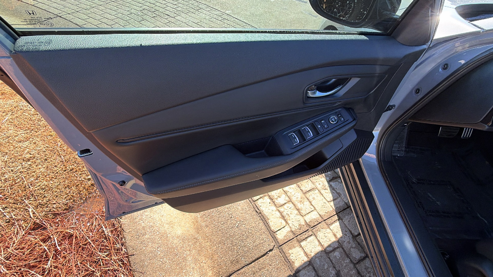 Used 2025 Honda Accord Sport image 14