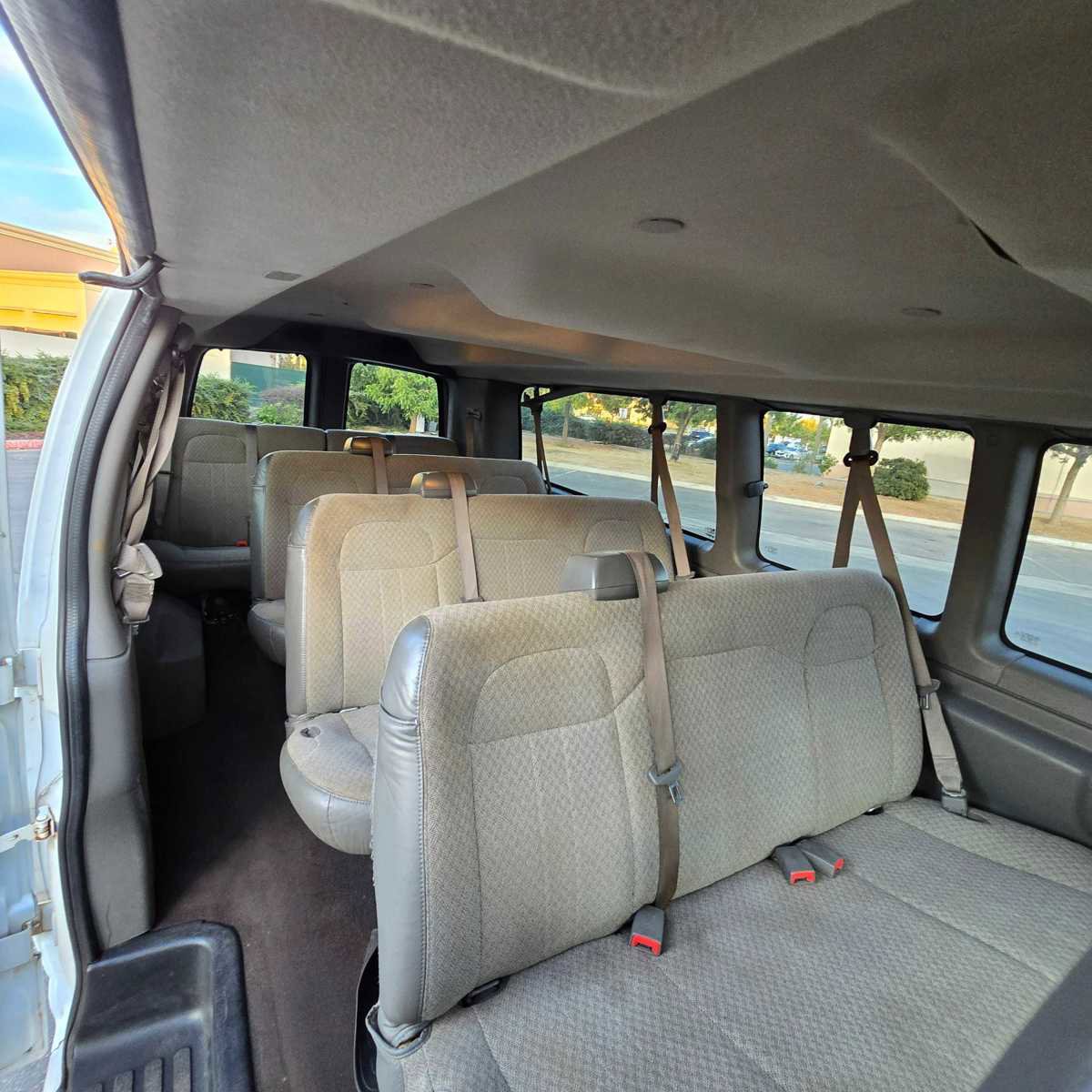Used 2020 Chevrolet Express 3500 LT w/ LT Preferred Equipment Group image 16