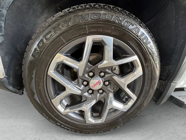 Used 2023 GMC Sierra 1500 SLT AWD/4WD image 29