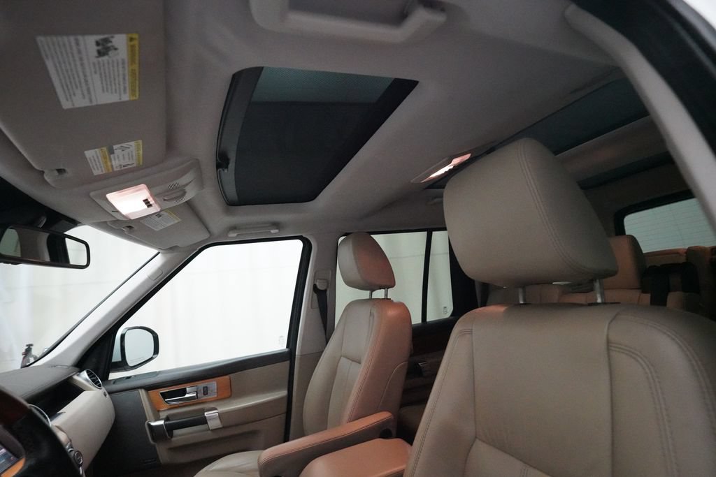 Used 2015 Land Rover LR4 HSE LUX AWD/4WD image 33