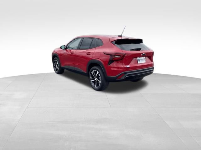 New 2026 Chevrolet Trax RS w/ Sunroof Package image 5