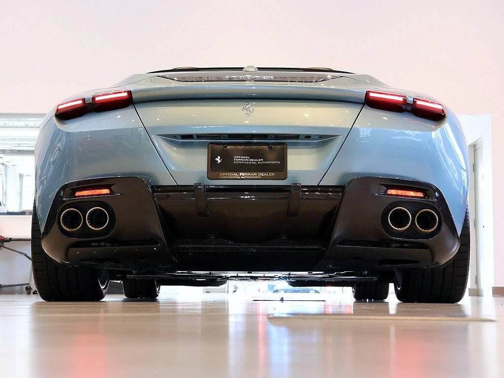 Certified 2024 Ferrari Roma Spider RWD image 98