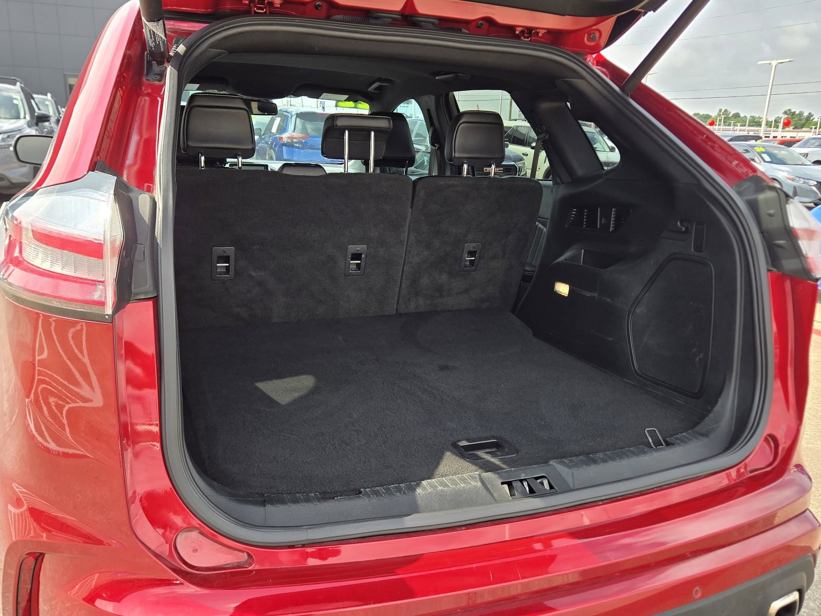 Used 2022 Ford Edge ST AWD/4WD image 19