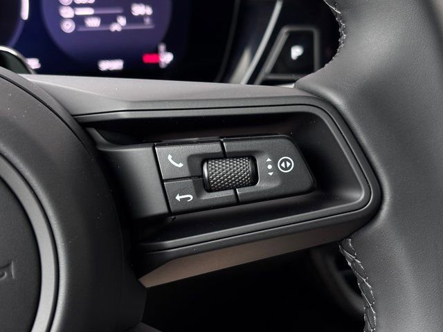 New 2026 Porsche Macan 4 Electric image 16