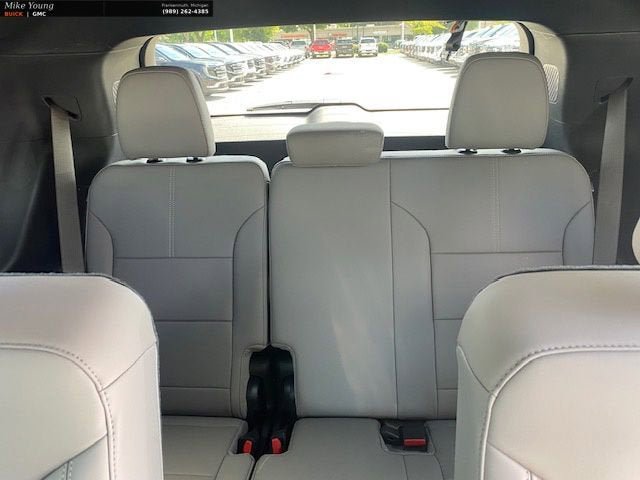 New 2026 GMC Acadia Elevation w/ Elevation Premium Package FWD image 13