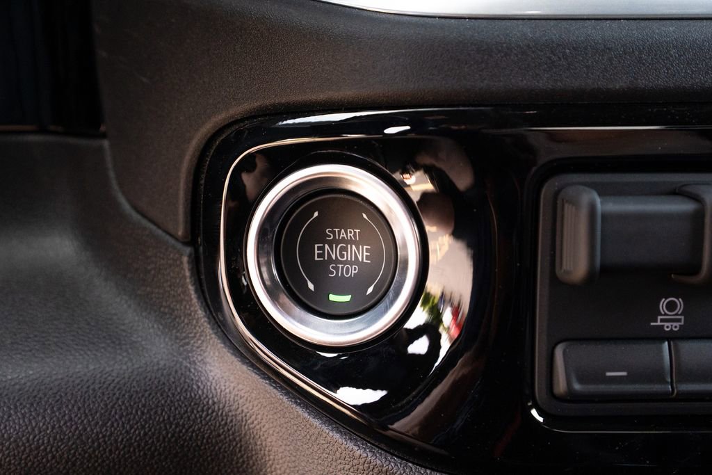 New 2025 Chevrolet Silverado 1500 LT image 24