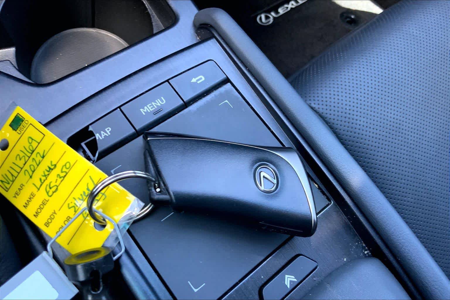 Used 2022 Lexus ES 350 w/ Premium Package FWD image 14