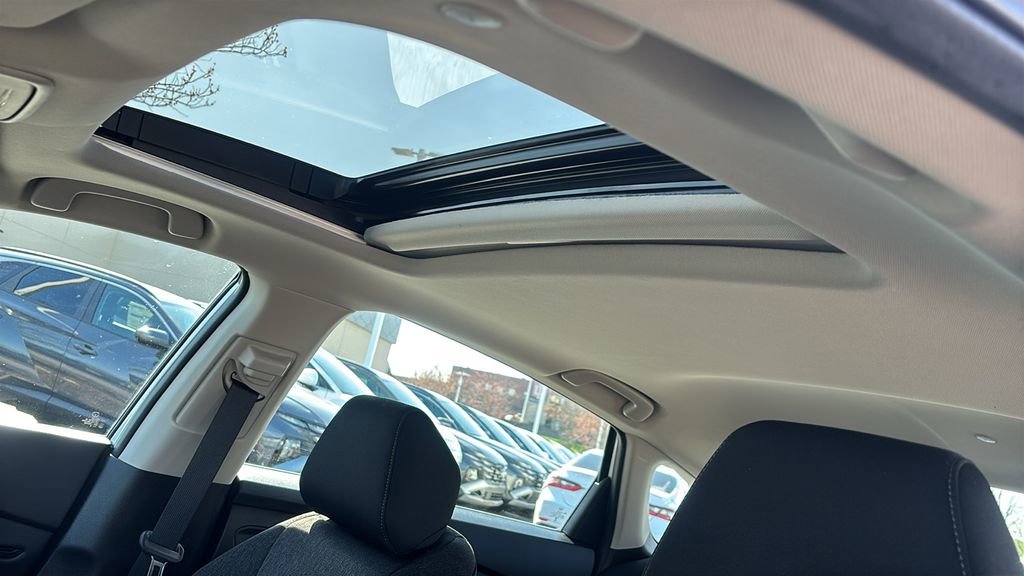 Used 2025 Honda Accord SE image 25