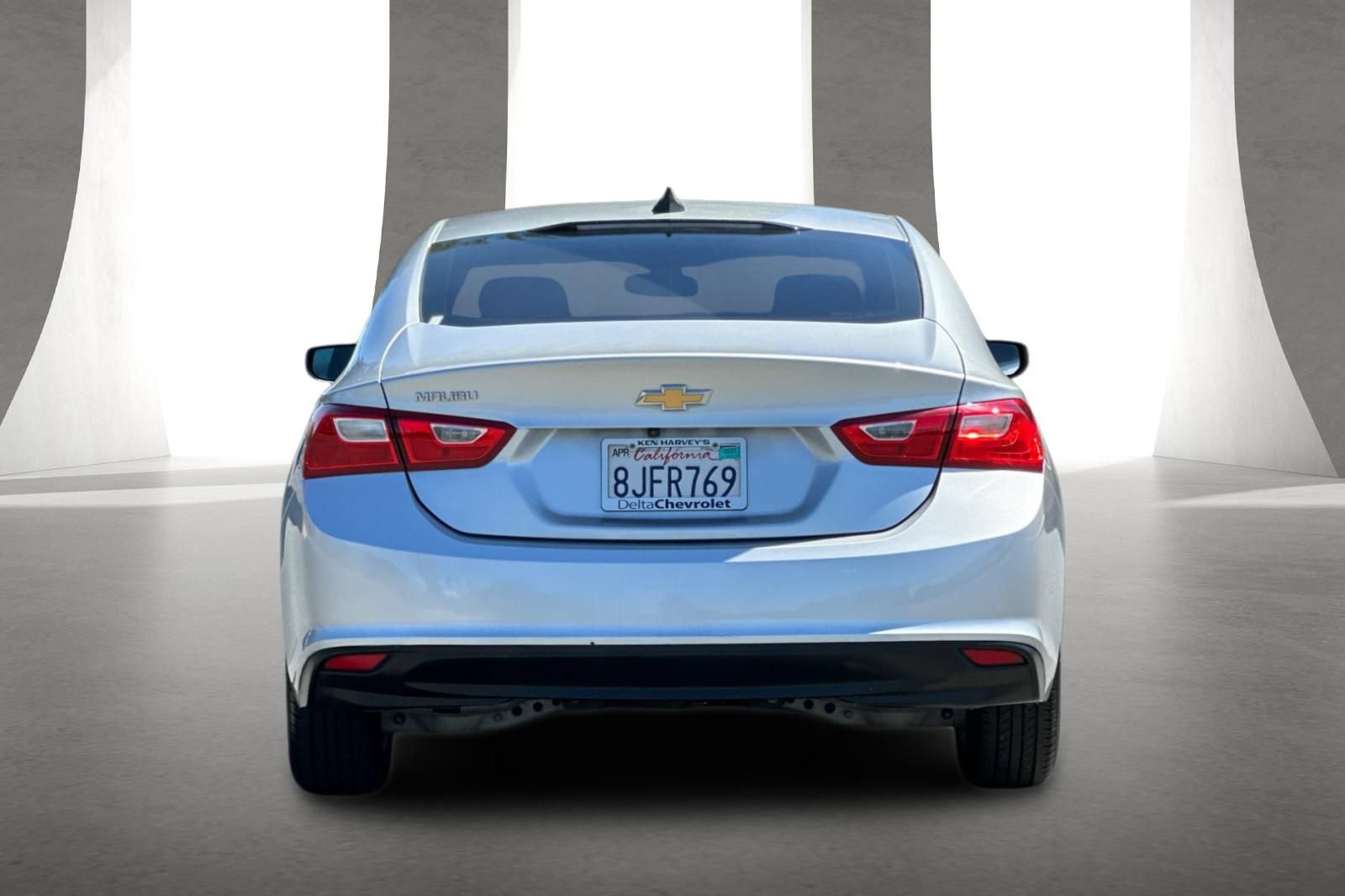 Used 2019 Chevrolet Malibu LS FWD image 5