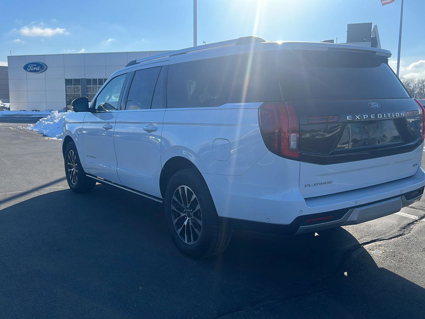 Used 2025 Ford Expedition Max Platinum image 10
