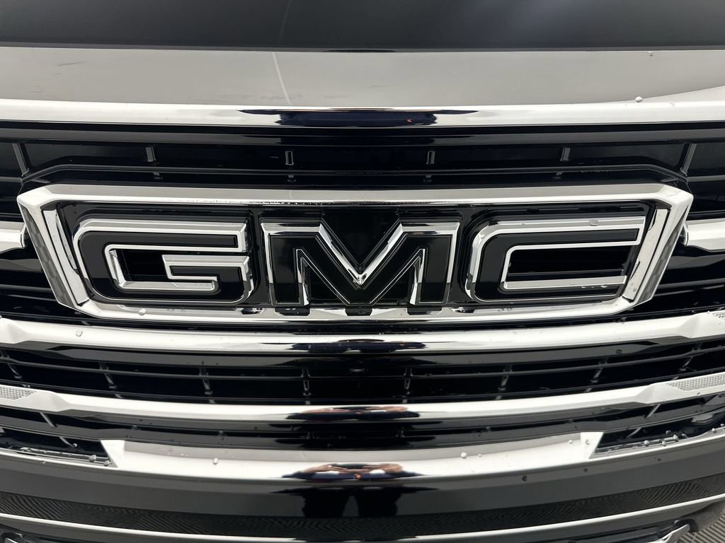 New 2026 GMC Yukon Elevation w/ LPO, Elevation Black Package AWD/4WD image 30
