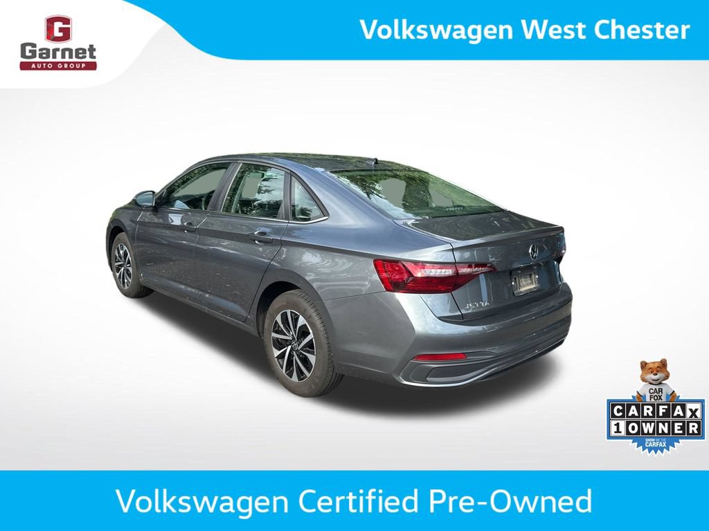 Used 2024 Volkswagen Jetta S FWD image 3