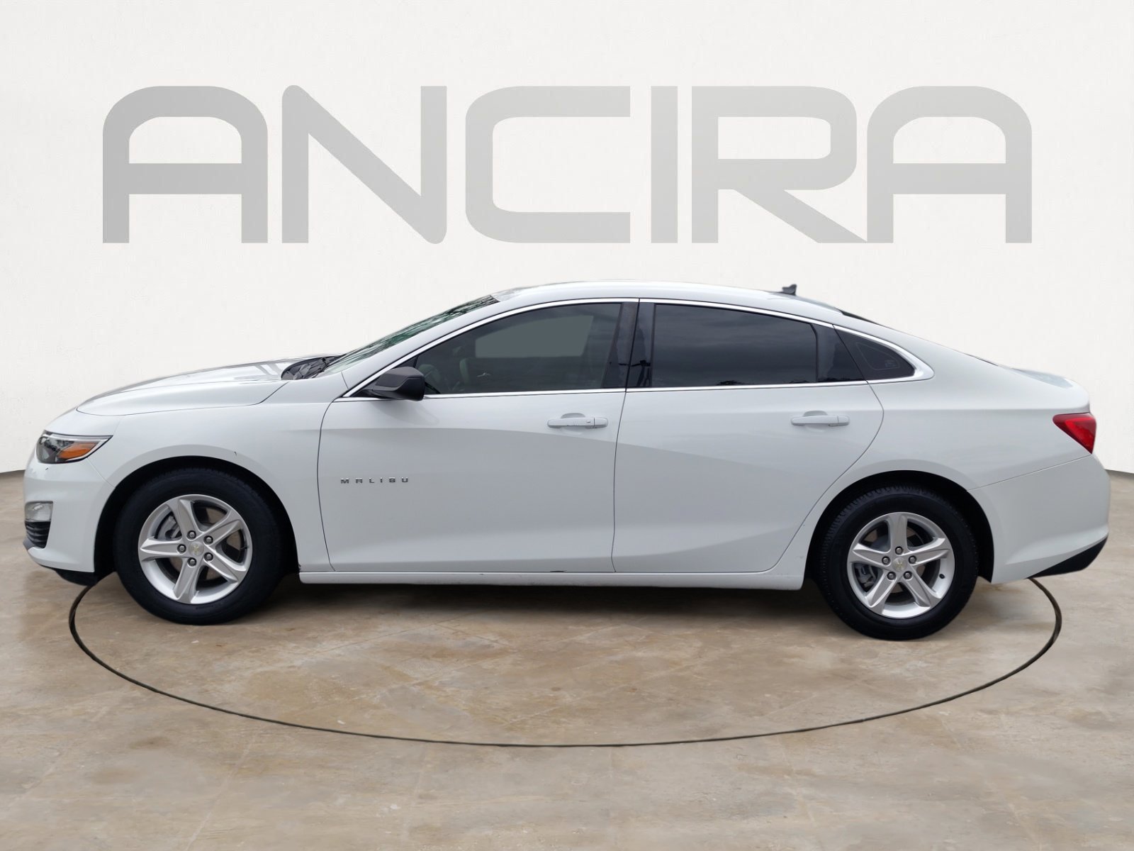 Used 2020 Chevrolet Malibu LS FWD image 9