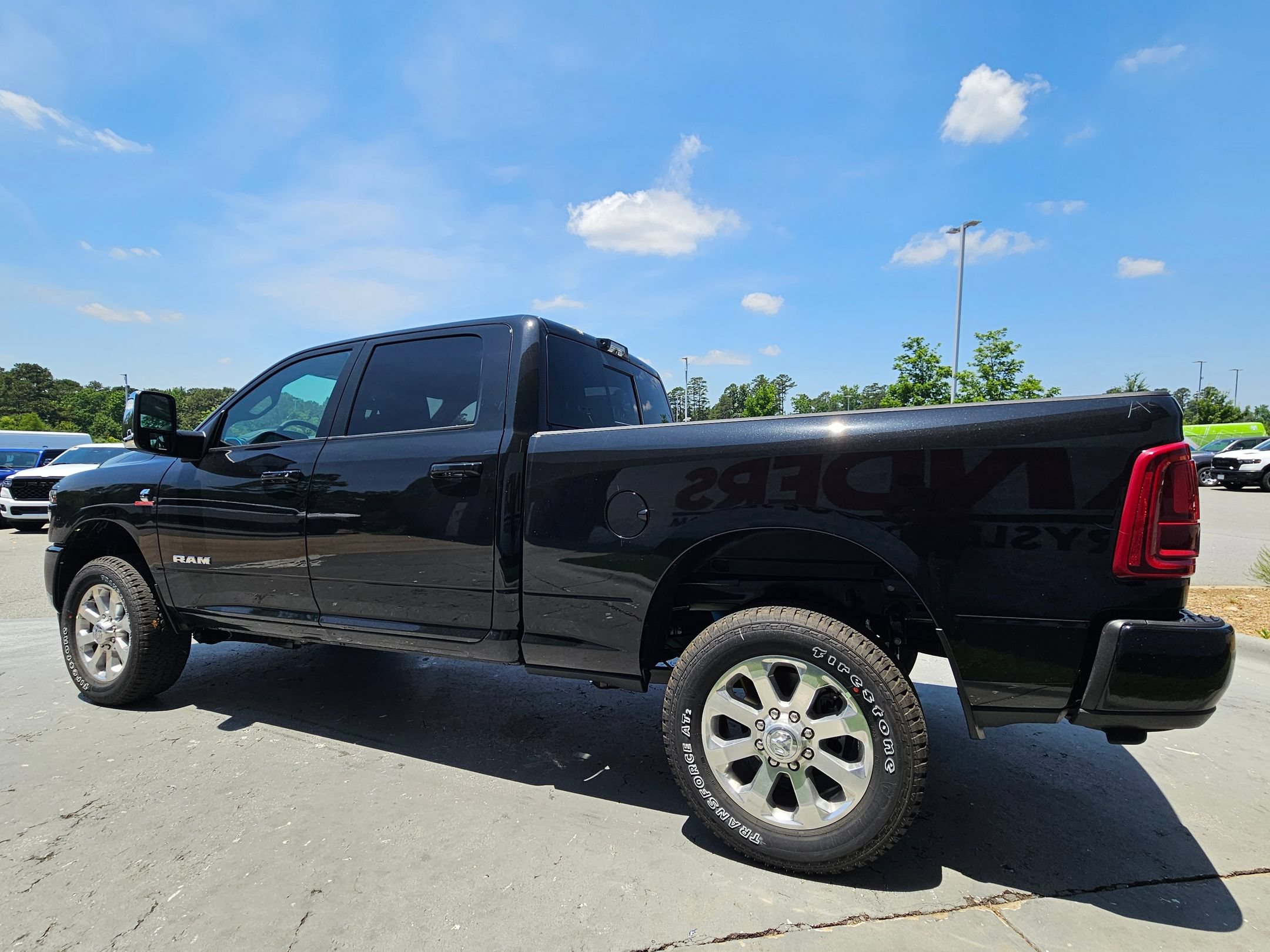 New 2026 RAM 2500 Laramie w/ Sport Appearance Package AWD/4WD image 5
