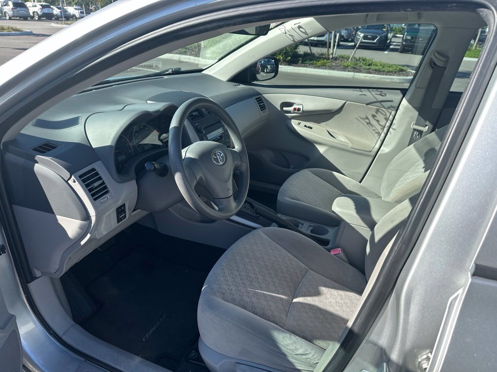 Used 2009 Toyota Corolla LE FWD image 9