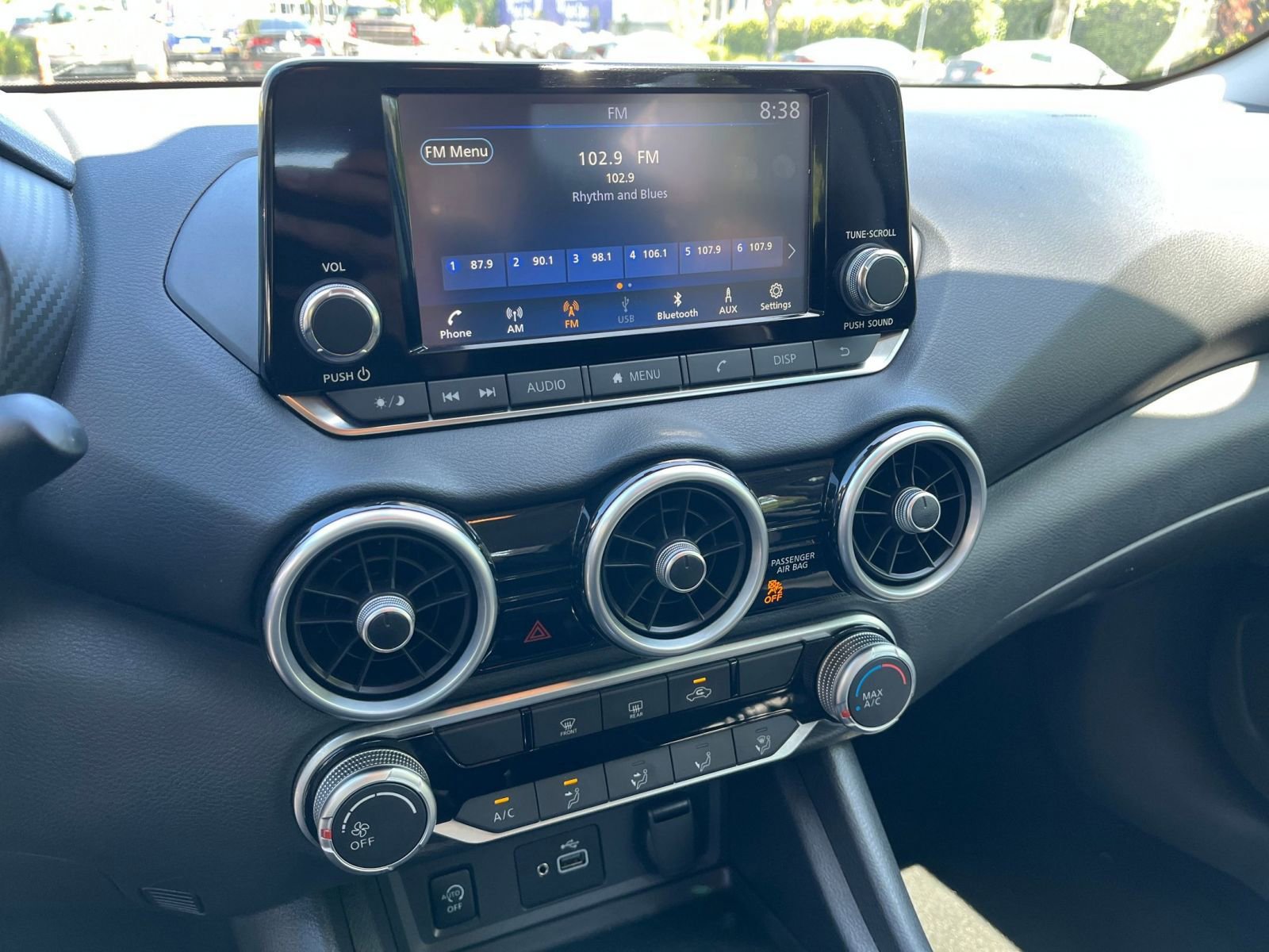 Used 2025 Nissan Sentra S FWD image 17