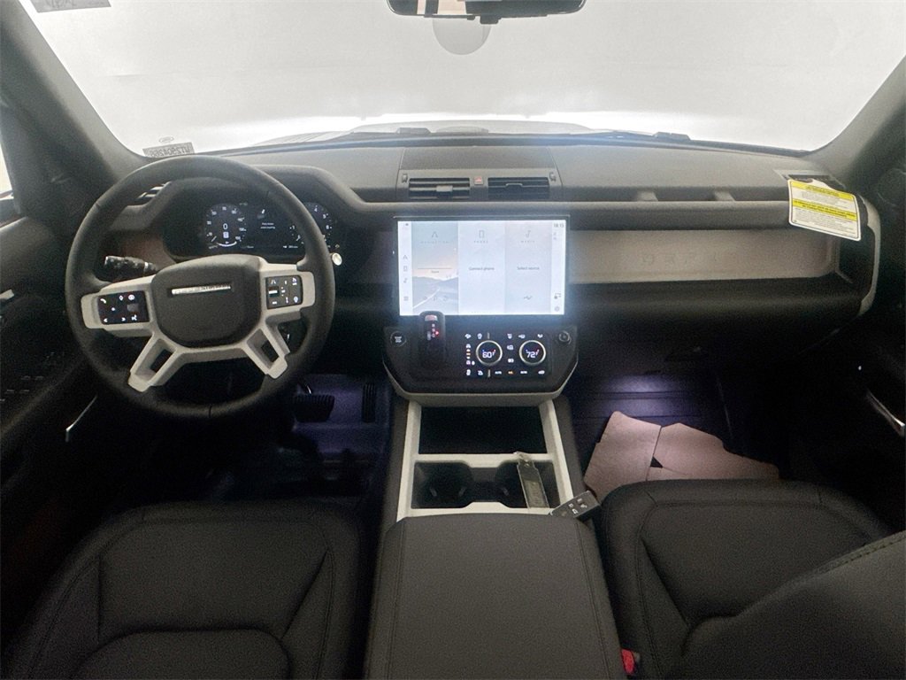 New 2026 Land Rover Defender 110 X-Dynamic SE image 22