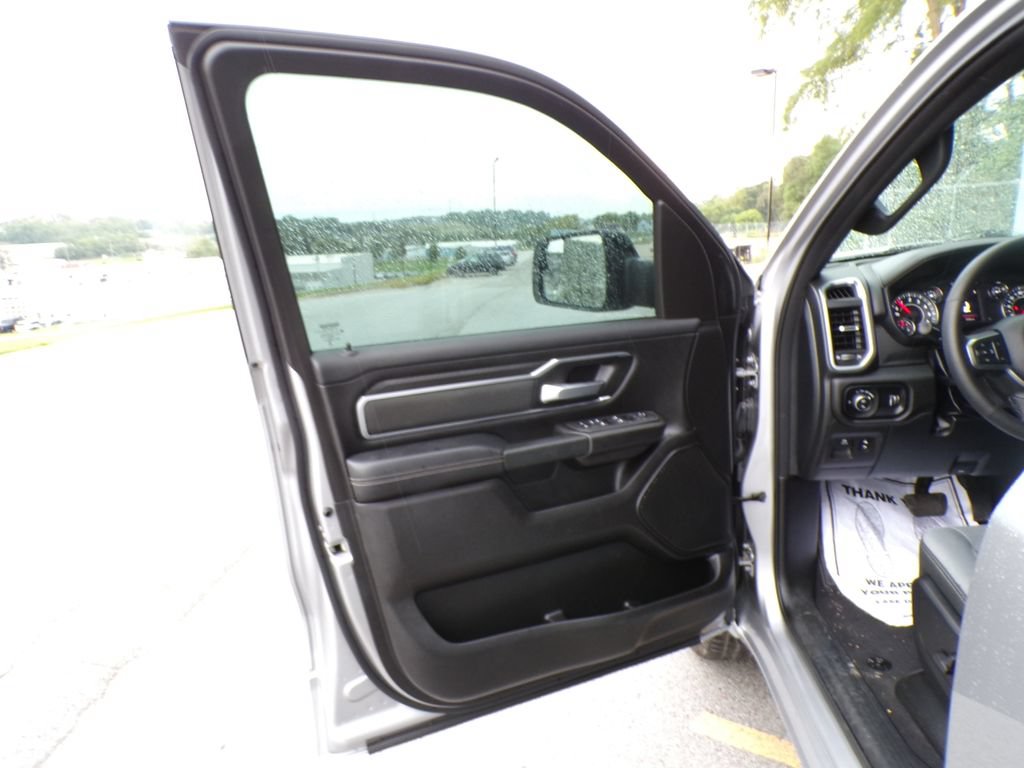 Used 2025 RAM 1500 Big Horn AWD/4WD image 22