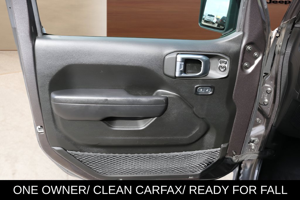 Used 2024 Jeep Wrangler Unlimited Sport AWD/4WD image 9
