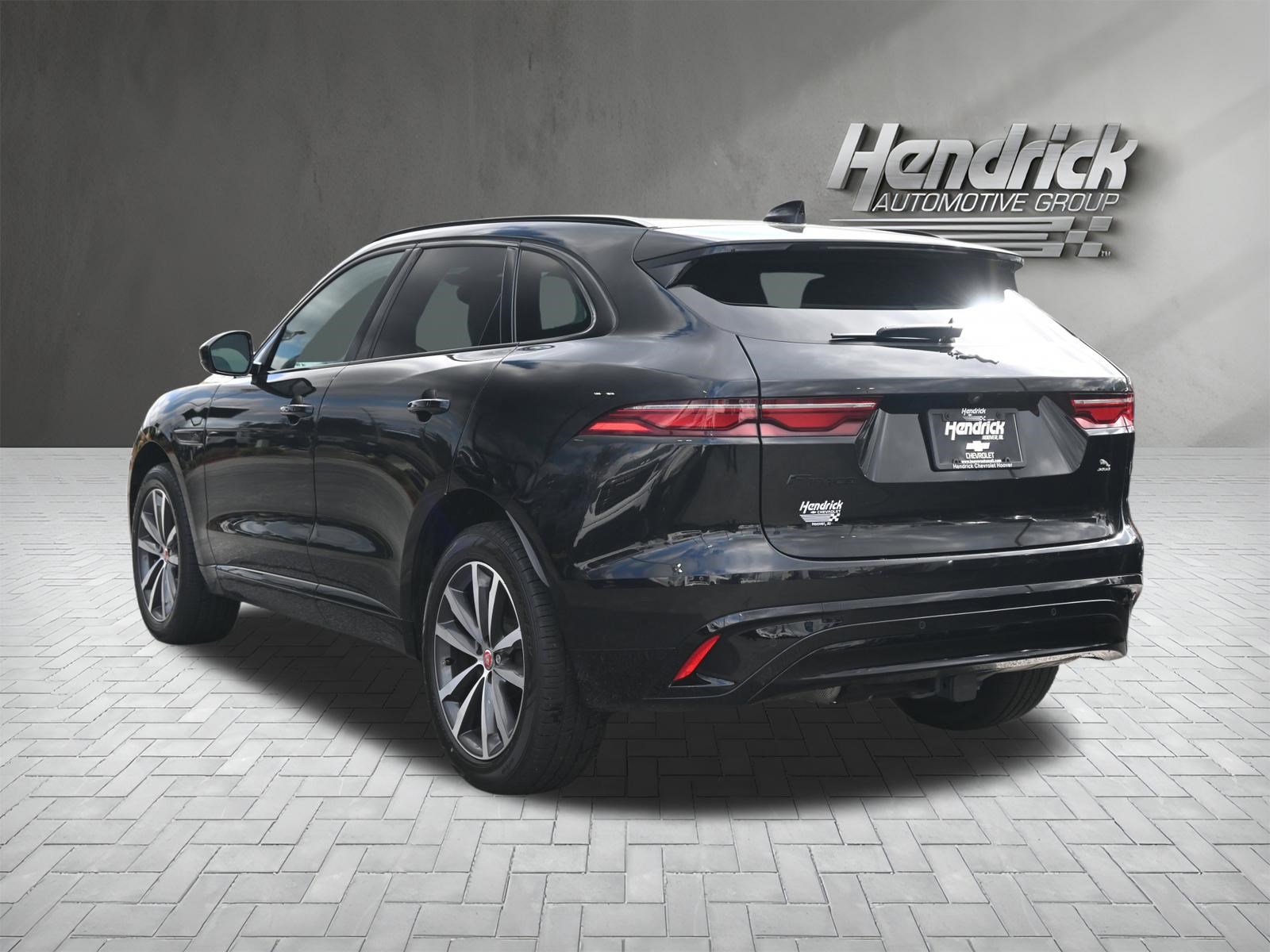 Used 2023 Jaguar F-PACE S AWD/4WD image 8