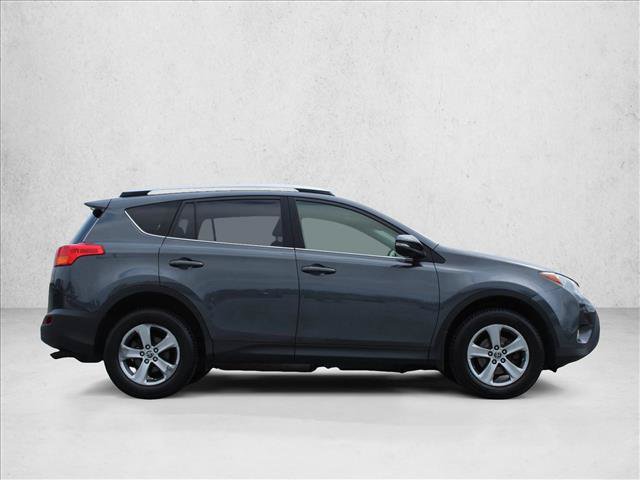 Used 2015 Toyota RAV4 XLE AWD/4WD image 6