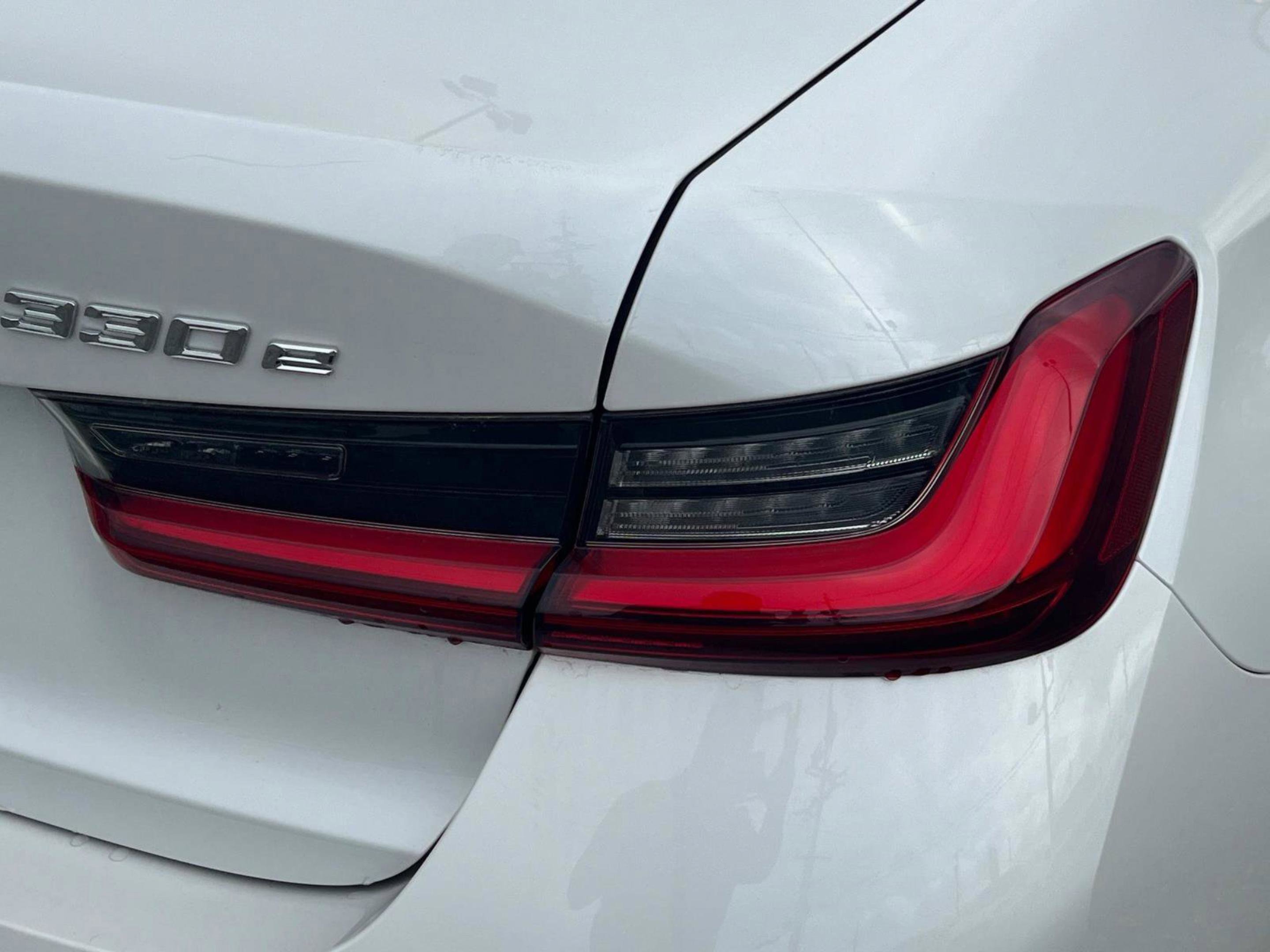 Used 2024 BMW 330e xDrive image 79