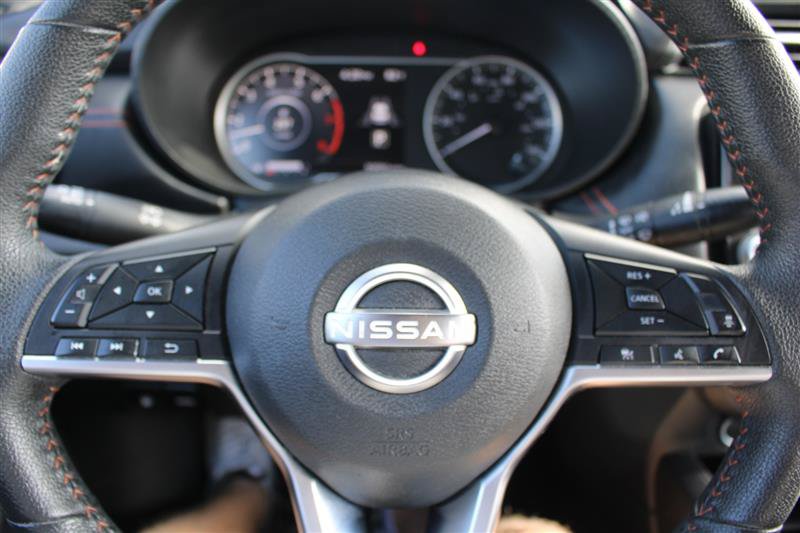 Used 2024 Nissan Versa SR FWD image 12