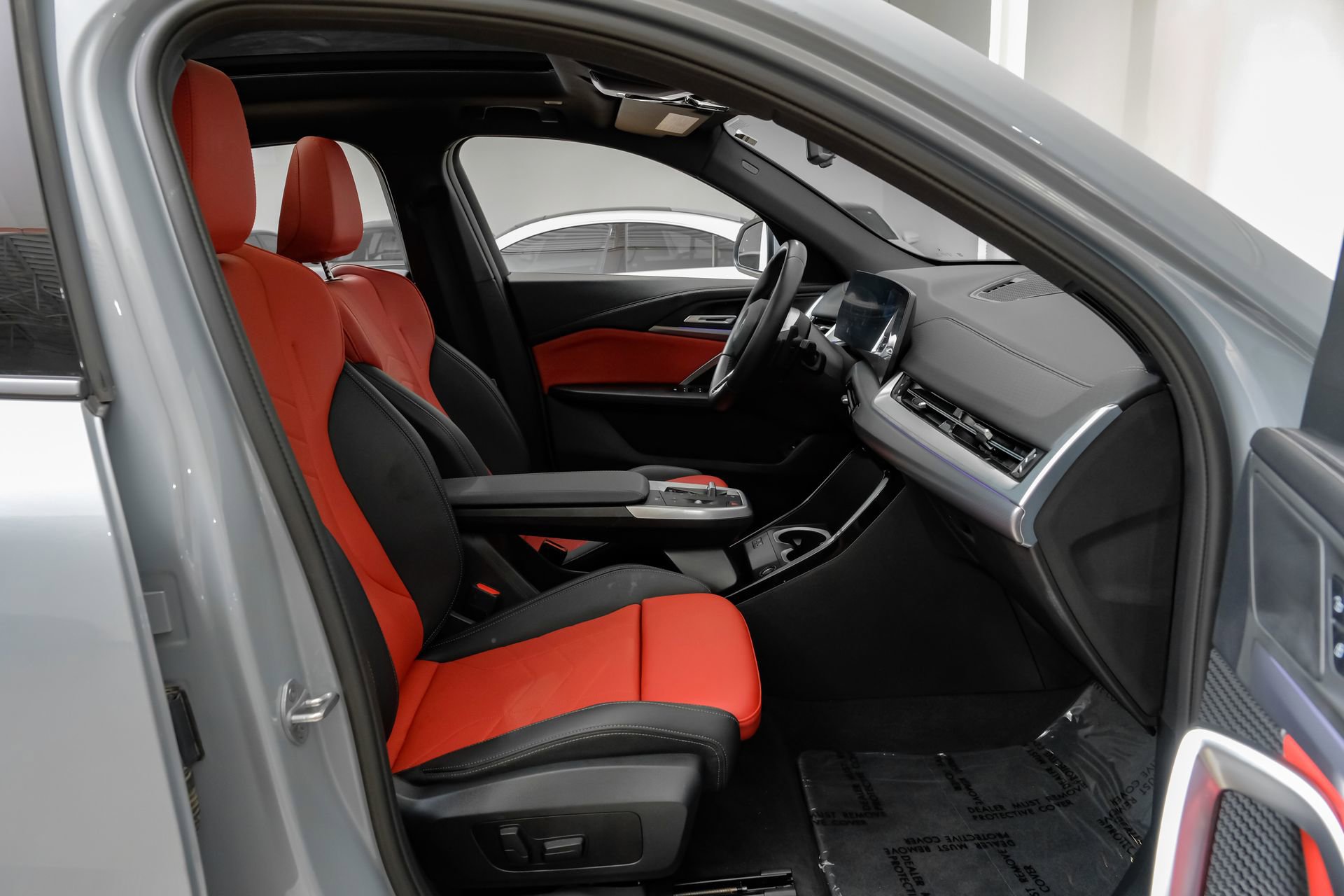 Used 2025 BMW X2 xDrive28i image 35