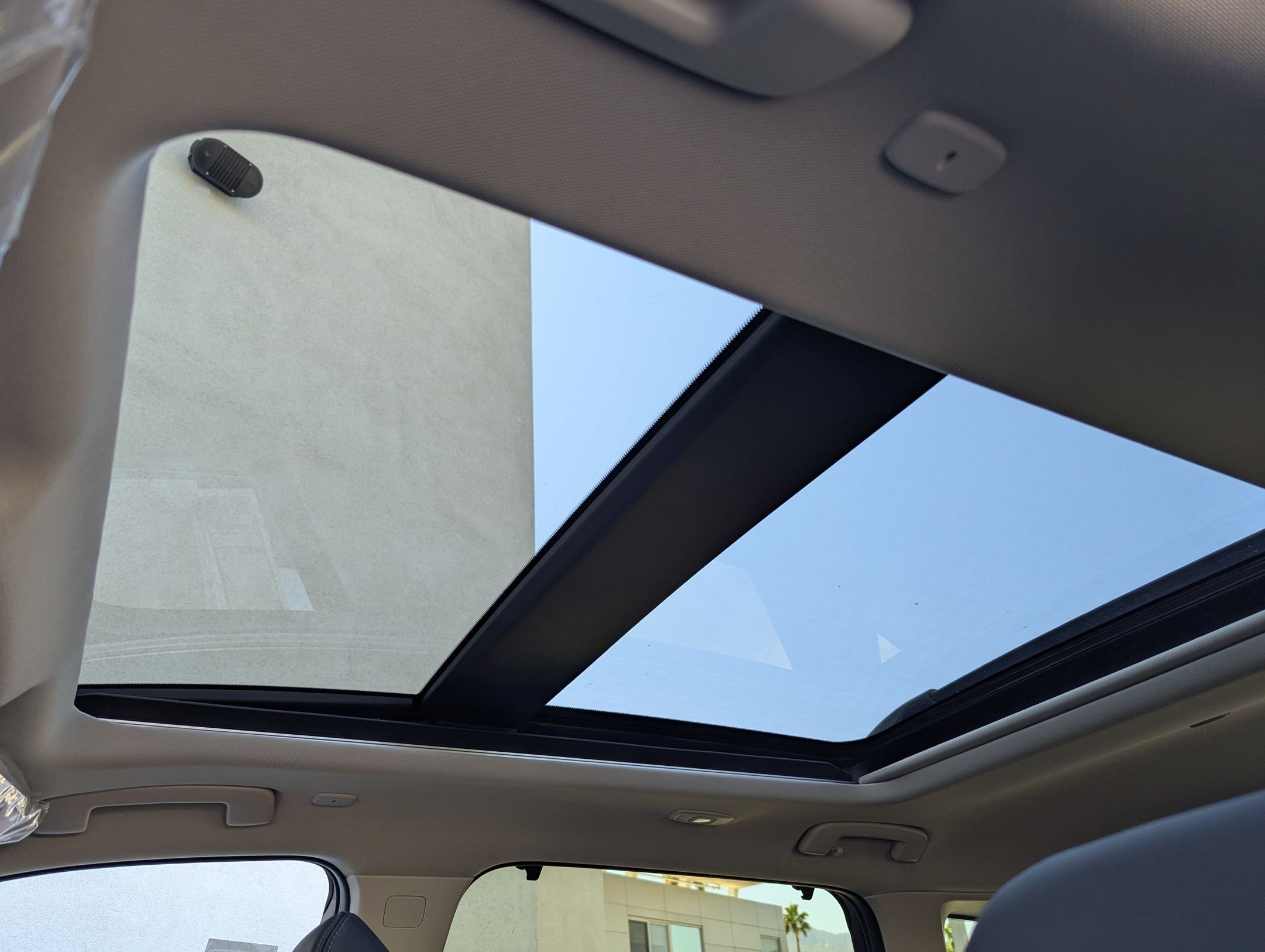 New 2025 Nissan Rogue Platinum w/ Platinum Premium Package image 12