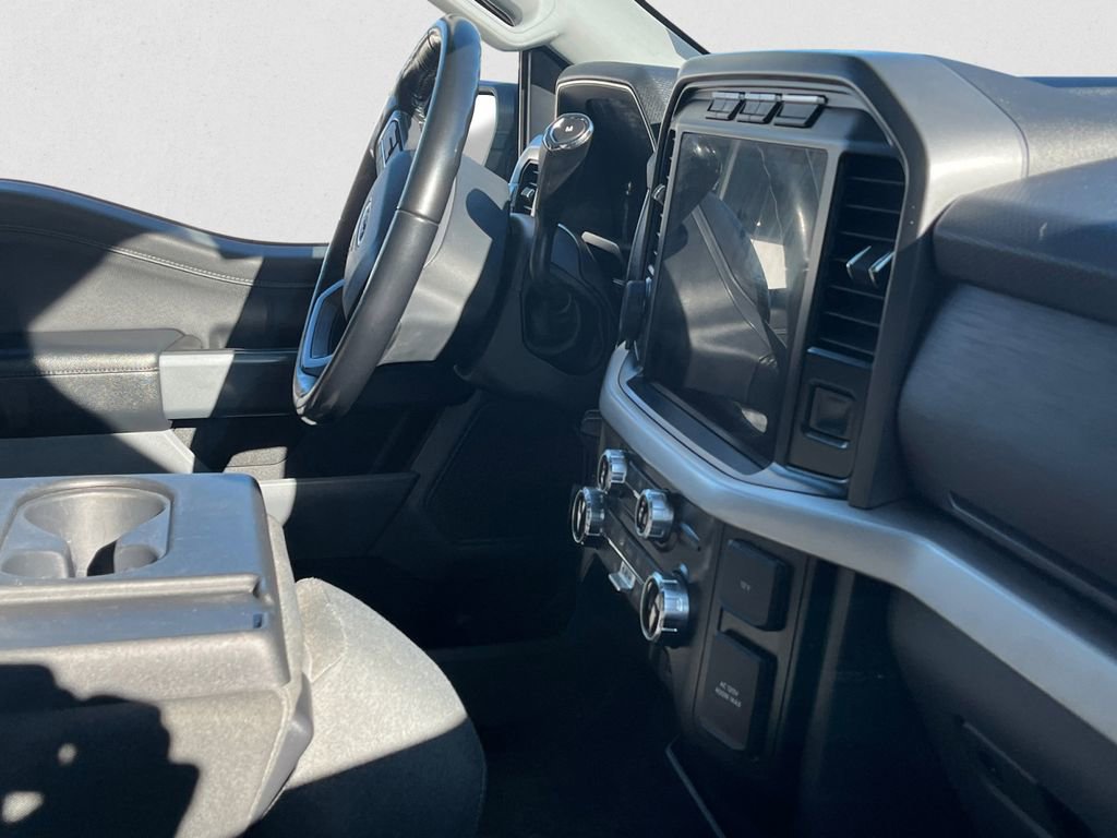 Certified 2022 Ford F150 XLT w/ Equipment Group 302A High image 5