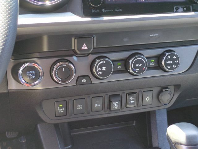 Used 2019 Toyota Tacoma TRD Sport w/ Technology Package AWD/4WD image 52