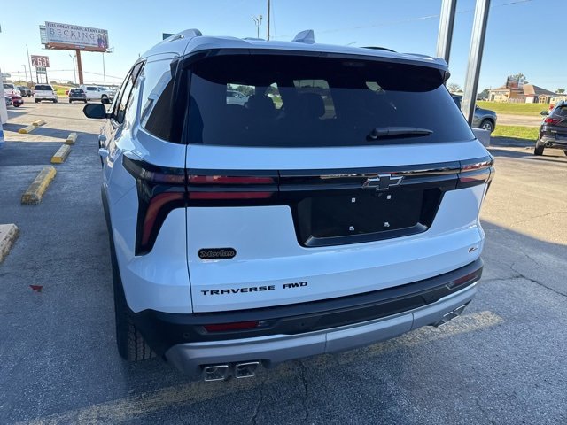 New 2026 Chevrolet Traverse Z71 image 11