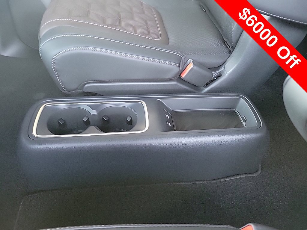 New 2025 Nissan Armada Platinum AWD/4WD image 38