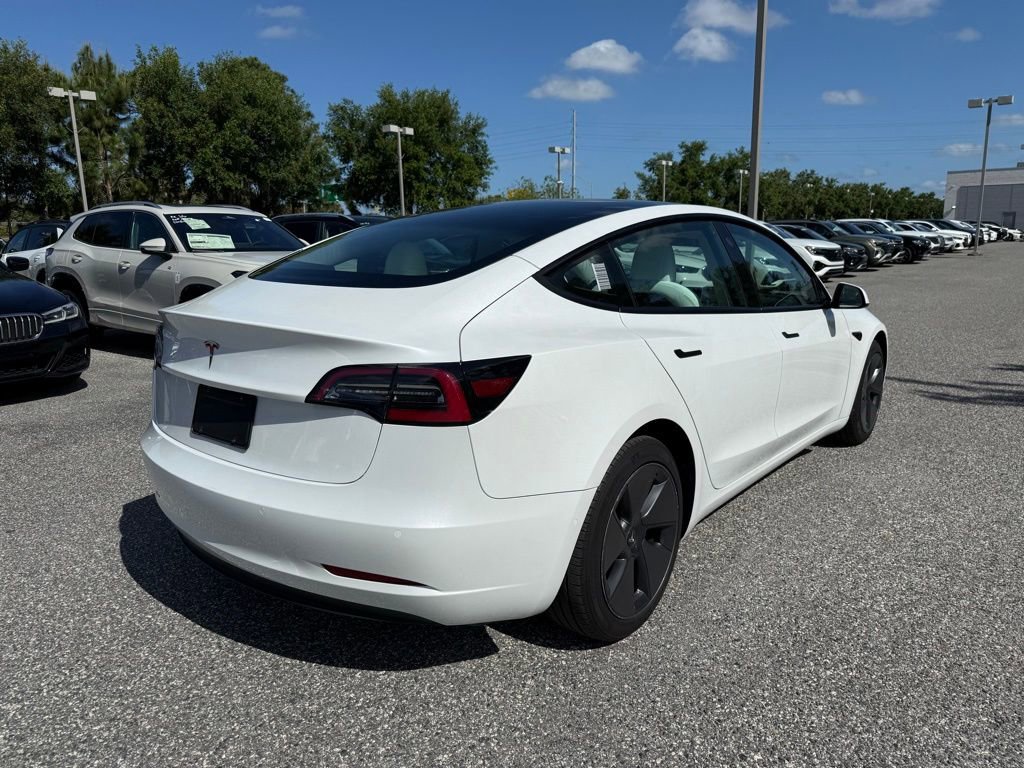 Used 2022 Tesla Model 3 Long Range image 9