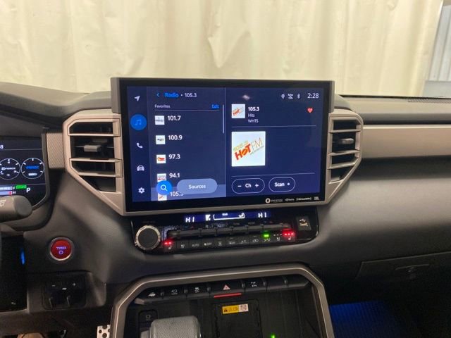 Used 2024 Toyota Sequoia Limited image 22